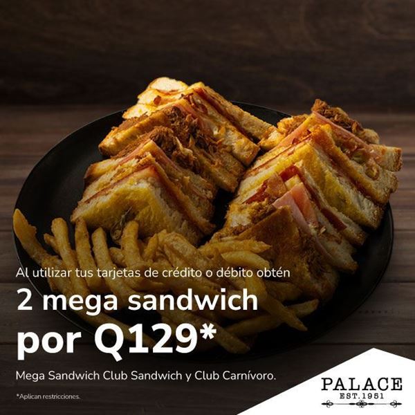 Foto de Dos mega sándwich por Q129 en Palace