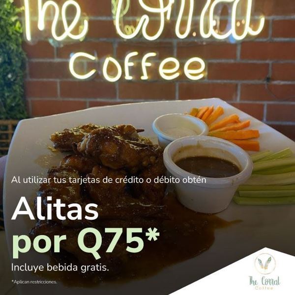 Foto de The Corral Coffee alitas por Q75.